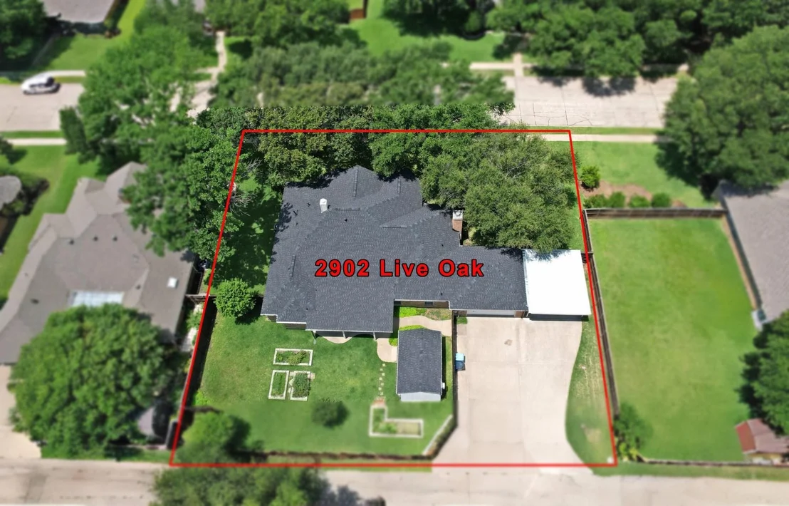 Photo of 2902 Live Oak Drive
