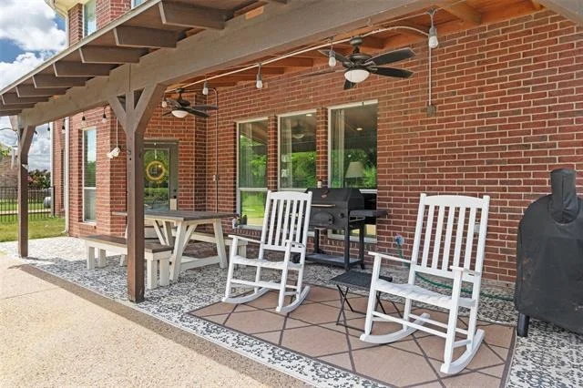 Photo of 2305 Silver Maple Drive