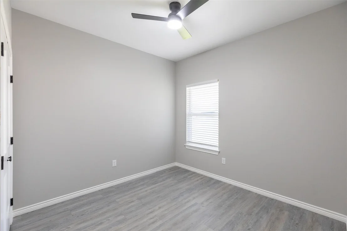 Photo of 7908 Freedom Crest Avenue