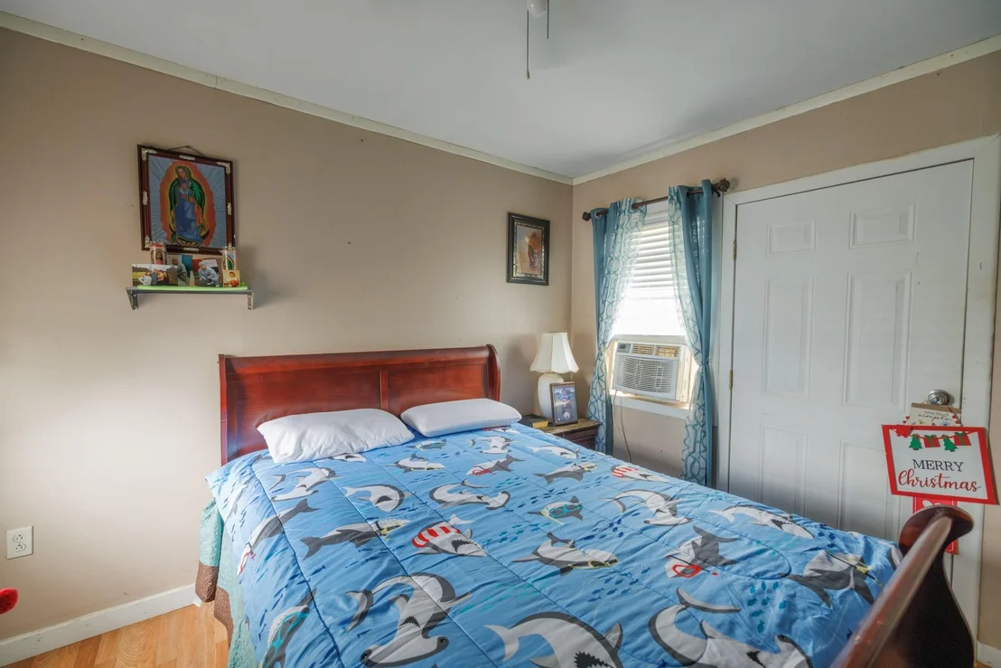 Photo of 308 W 5th Street