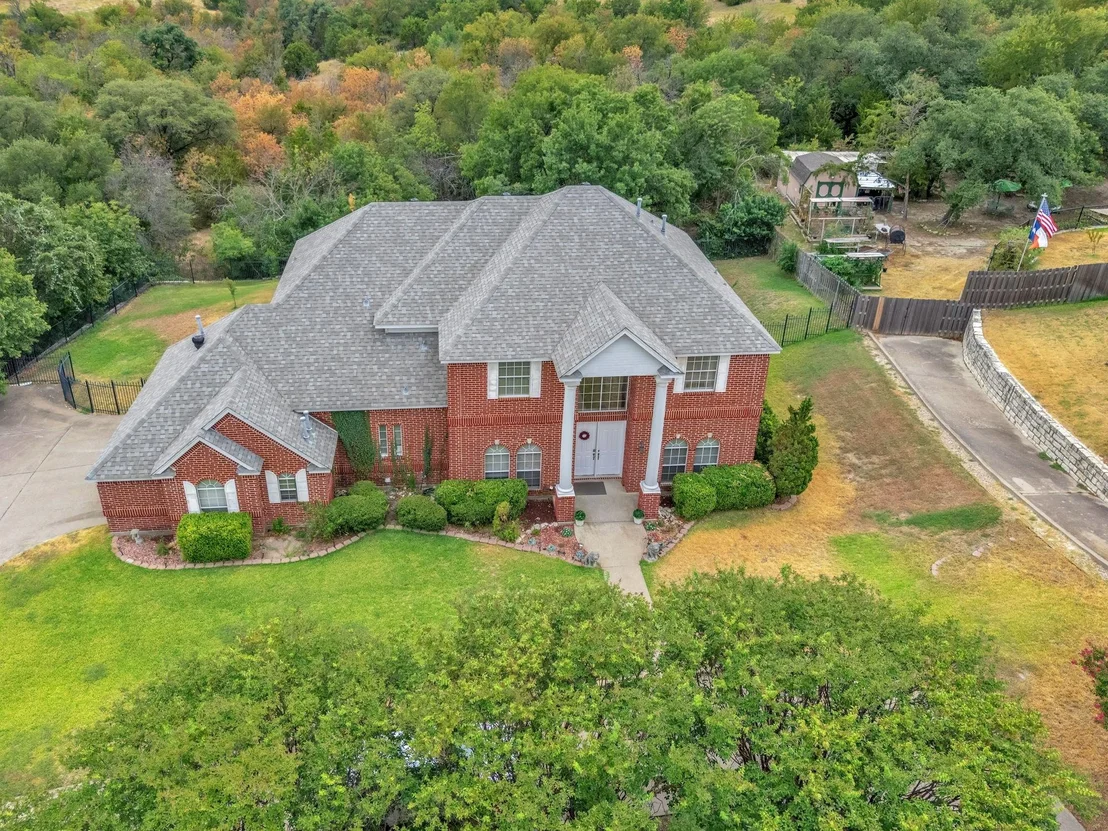 Photo of 333 Coach House Circle