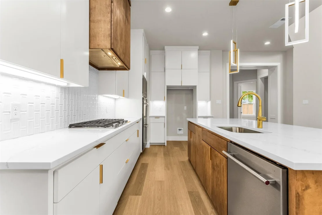Photo of 13095 Broadhurst Drive