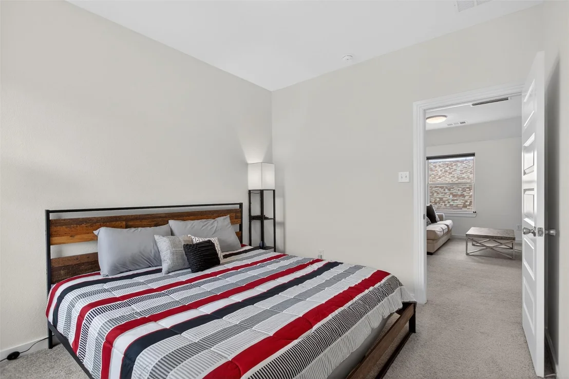 Photo of 629 Claverton Lane