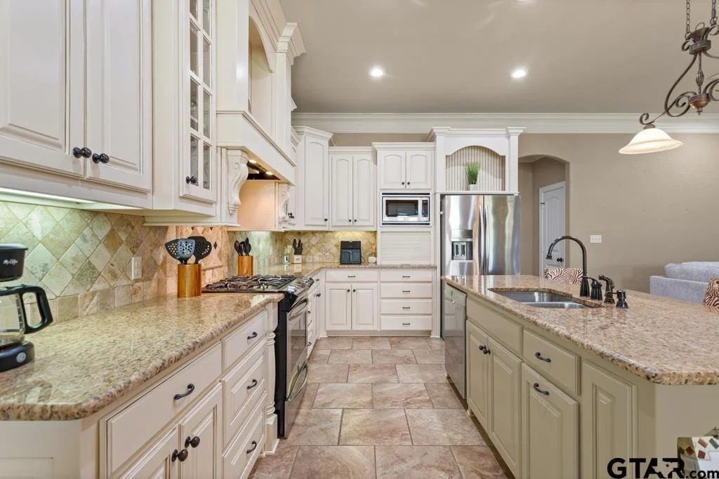 Photo of 19551 Sandhill Lane