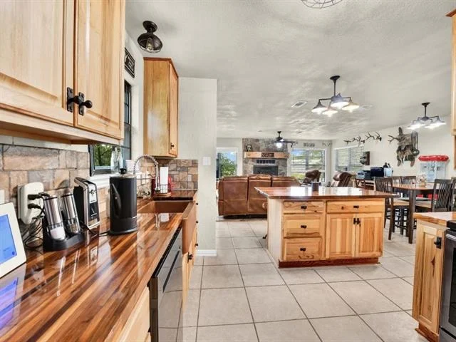 Photo of 766 Deer Trail