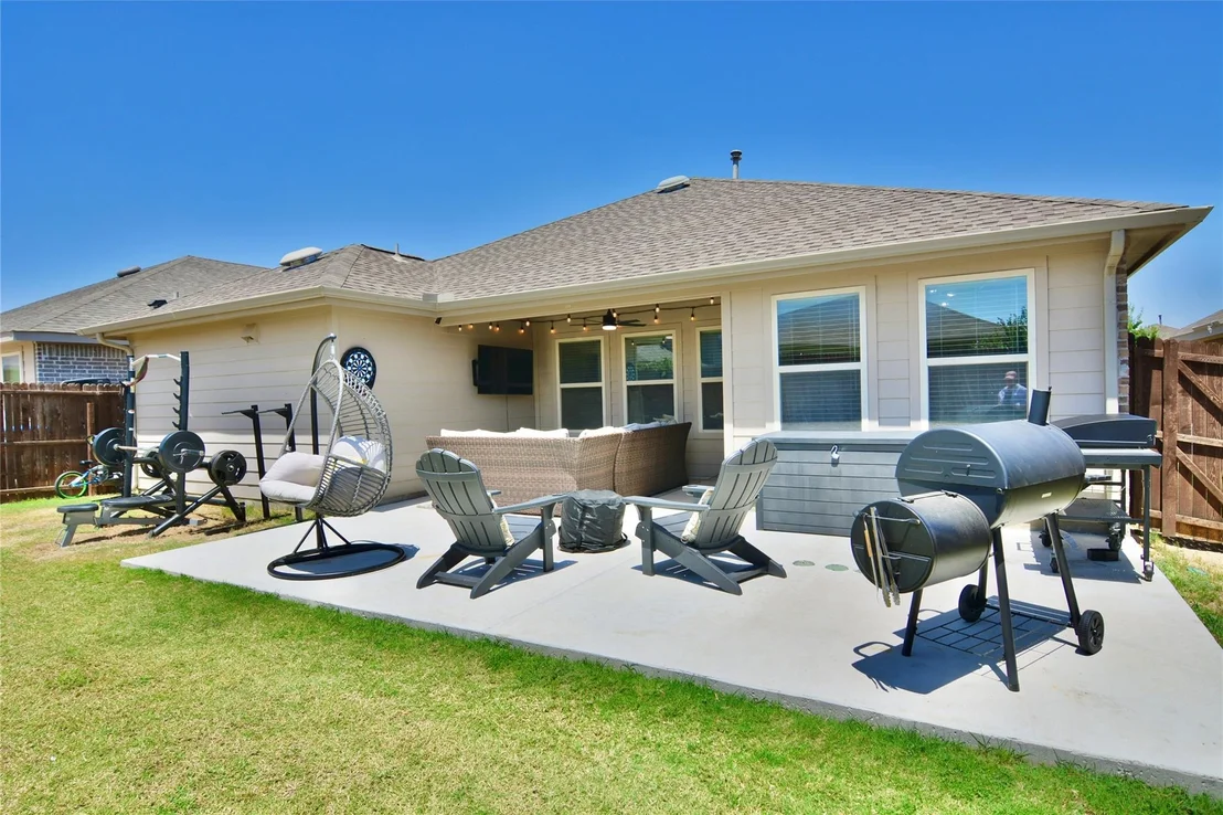 Photo of 465 Pollyann Trail