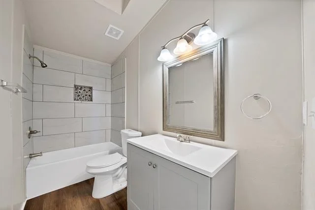 Photo of 5900 Wild Berry Trail