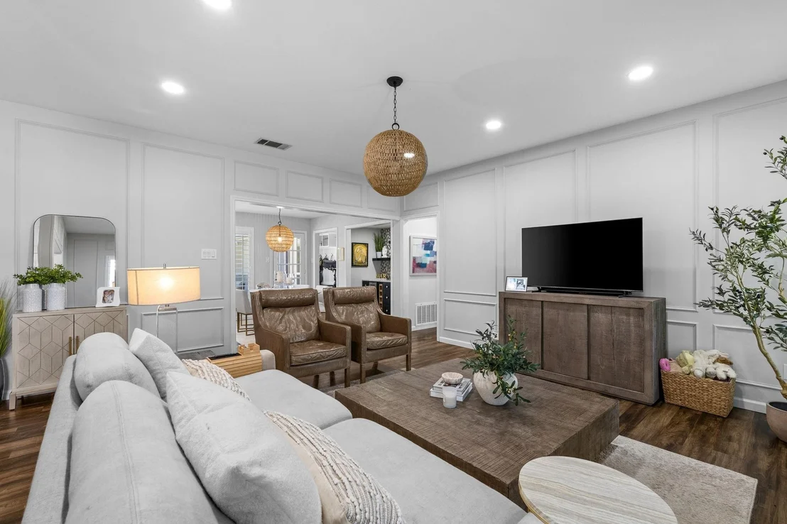 Photo of 2403 Silverthorne Drive