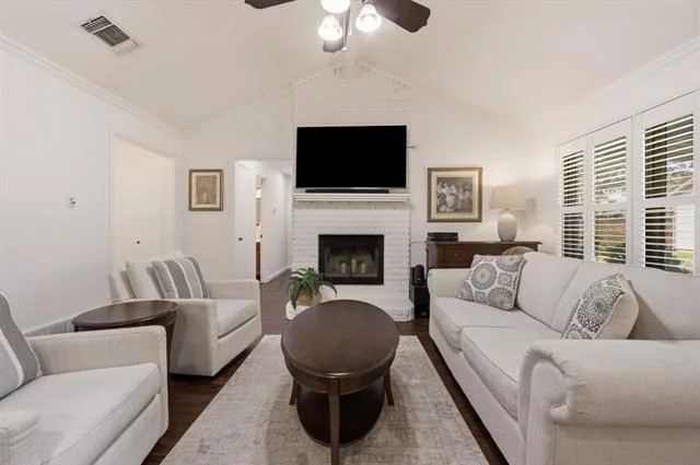 Photo of 2507 Poppy Lane