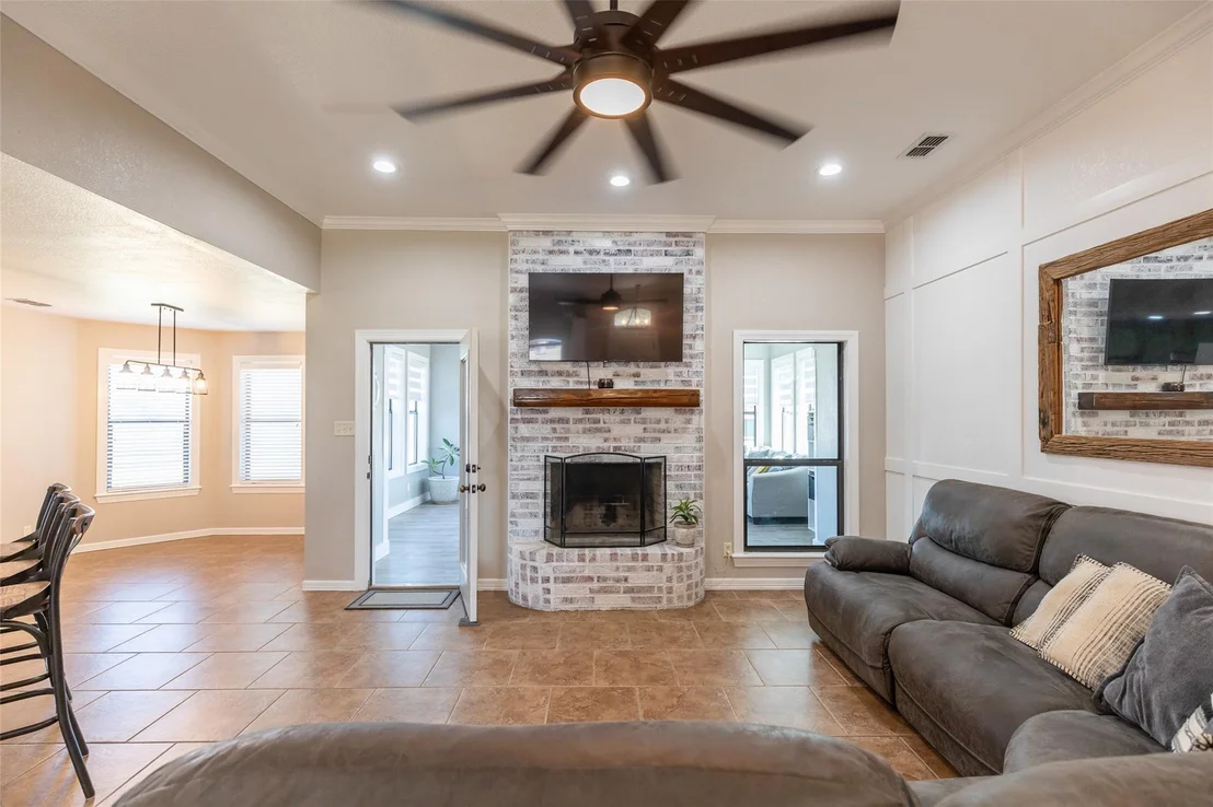 Photo of 174 Sanford Lane