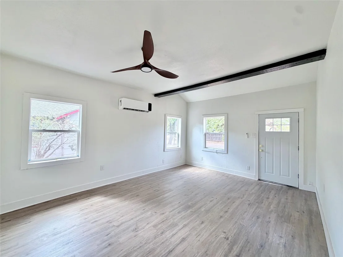 Photo of 525 Miller Street