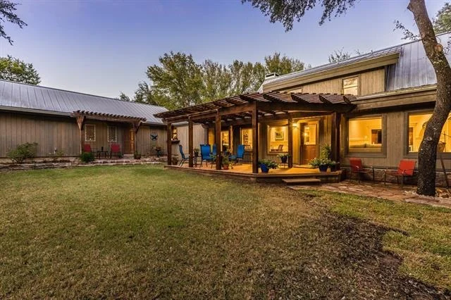 Photo of 1054 White Bluff Drive