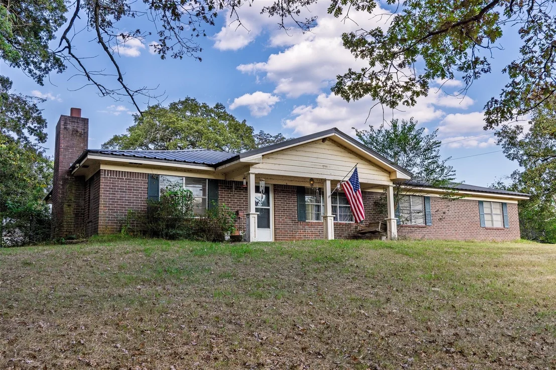 Photo of 973 County Road 2572