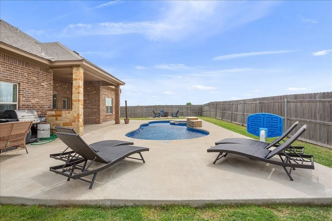 Photo of 502 Oak Drive