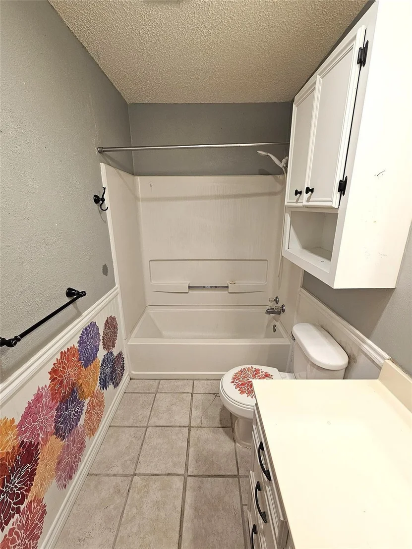 Photo of 710 Cherry Drive