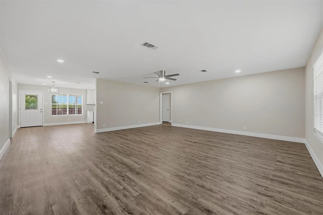 Photo of 566 Mccraw Lane