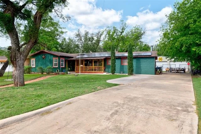 Photo of 1318 Westridge Drive