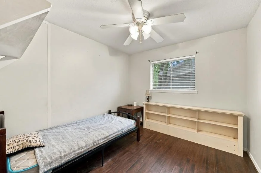 Photo of 1204 W 4th Street