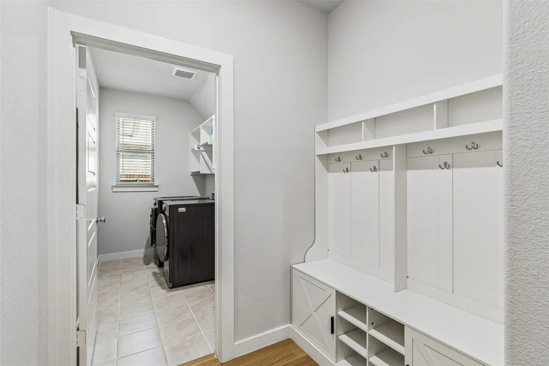 Photo of 3907 Turpin Drive