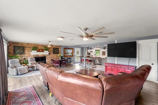 Photo of 992 RS County Road 4325