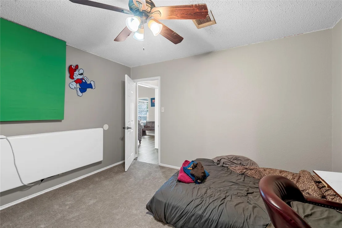 Photo of 5330 Leroy Parkway