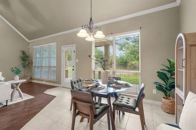Photo of 806 Marshall Drive