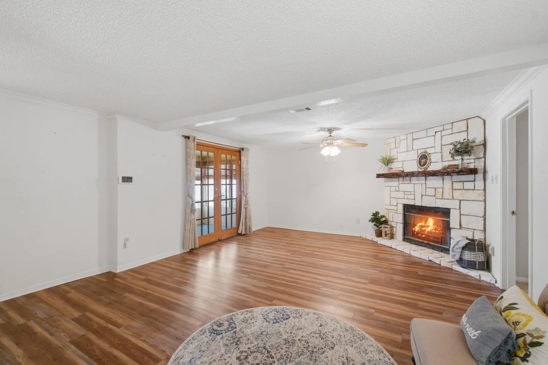 Photo of 5849 Atlantic Drive