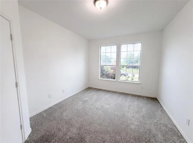 Photo of 1100 Whispering Meadows