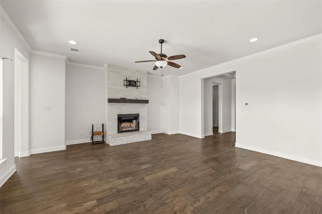 Photo of 336 Oak Meadow Trail