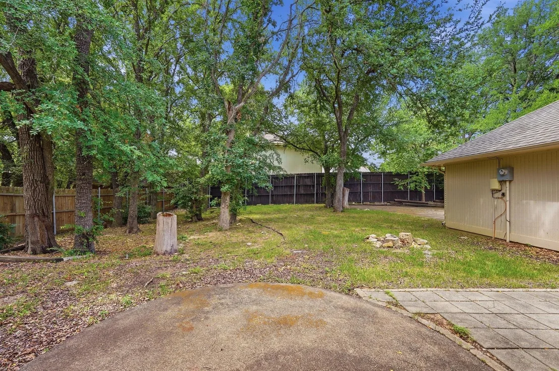 Photo of 1500 Sandy Creek Drive