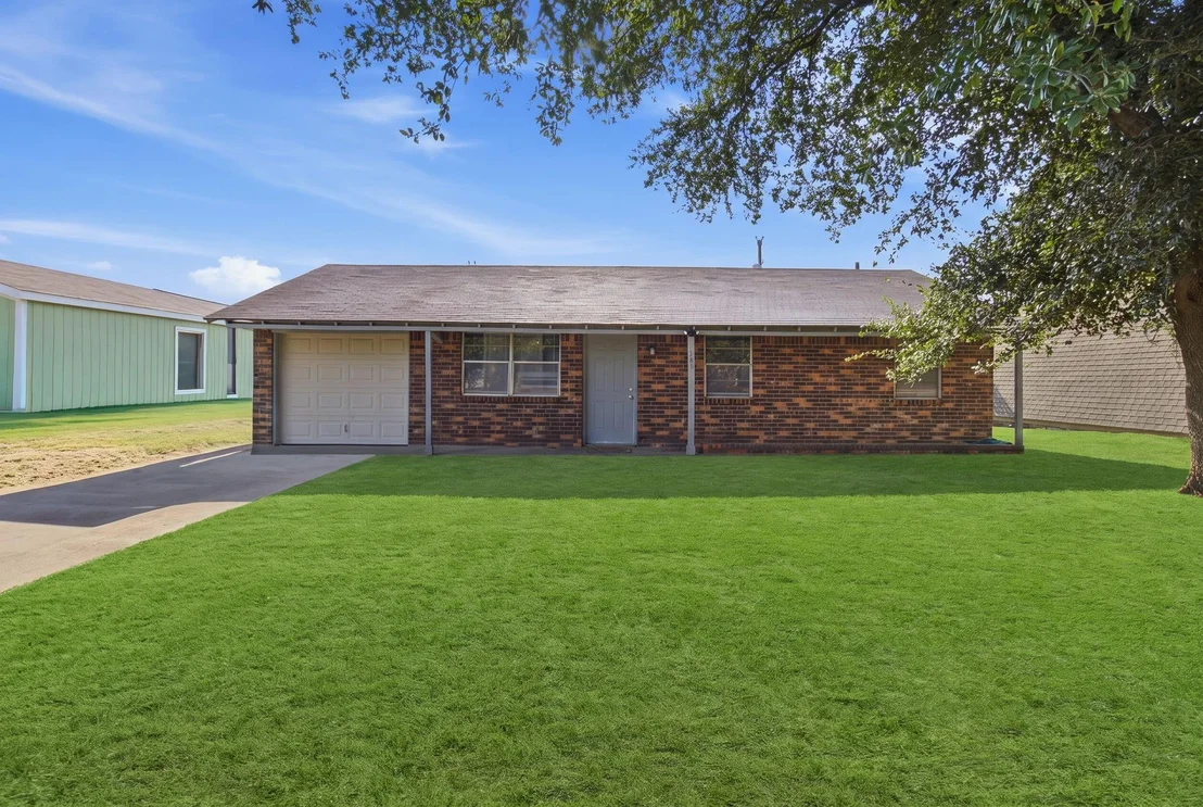 Photo of 1836 Coral Road