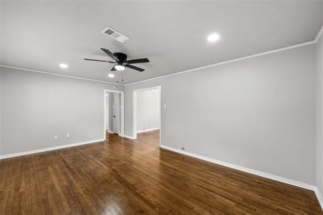Photo of 3718 Kendall Lane