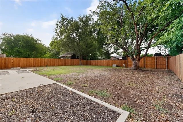 Photo of 1402 Shelmar Drive