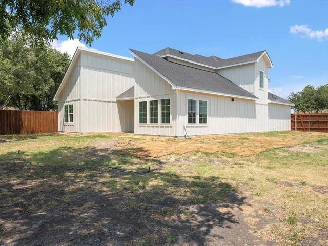Photo of 3825 Williamsburg Drive