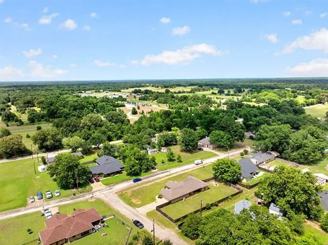 Photo of 220 Ebony Place