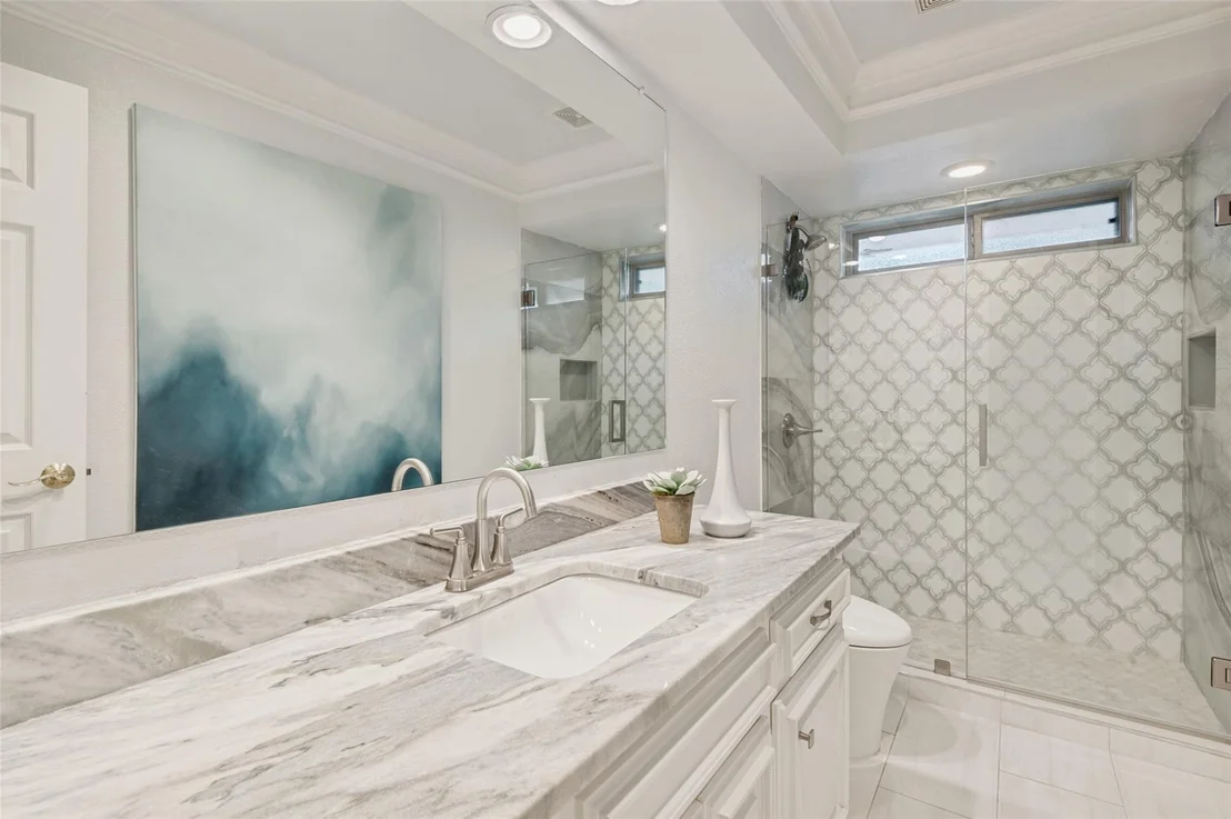 Photo of 5322 W Mockingbird Lane