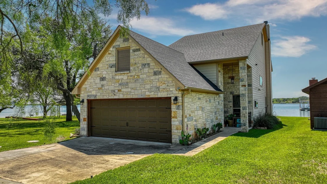 Photo of 2649 Hideaway Lane