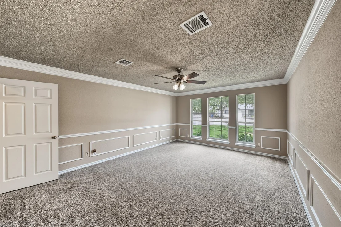 Photo of 1500 Arrowhead Drive