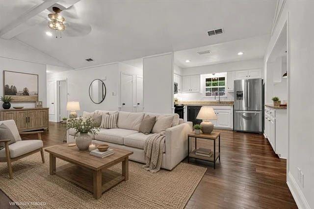 Photo of 105 Grass Knoll Drive