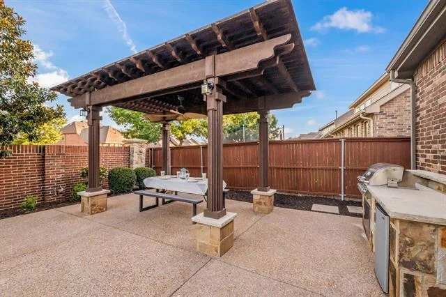Photo of 2812 Waverley Drive