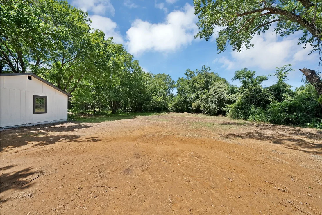 Photo of 105 Oak Lane
