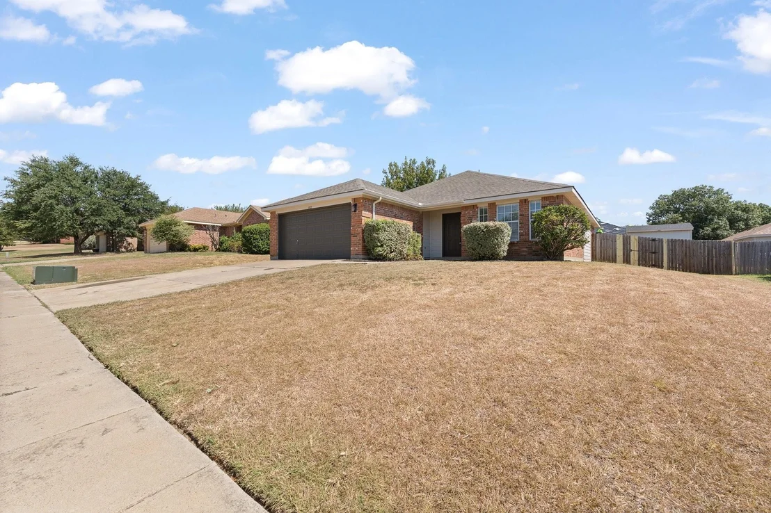 Photo of 832 Beaver Creek Drive