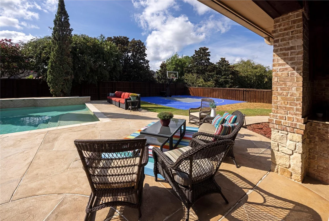 Photo of 2109 Miracle Point Drive