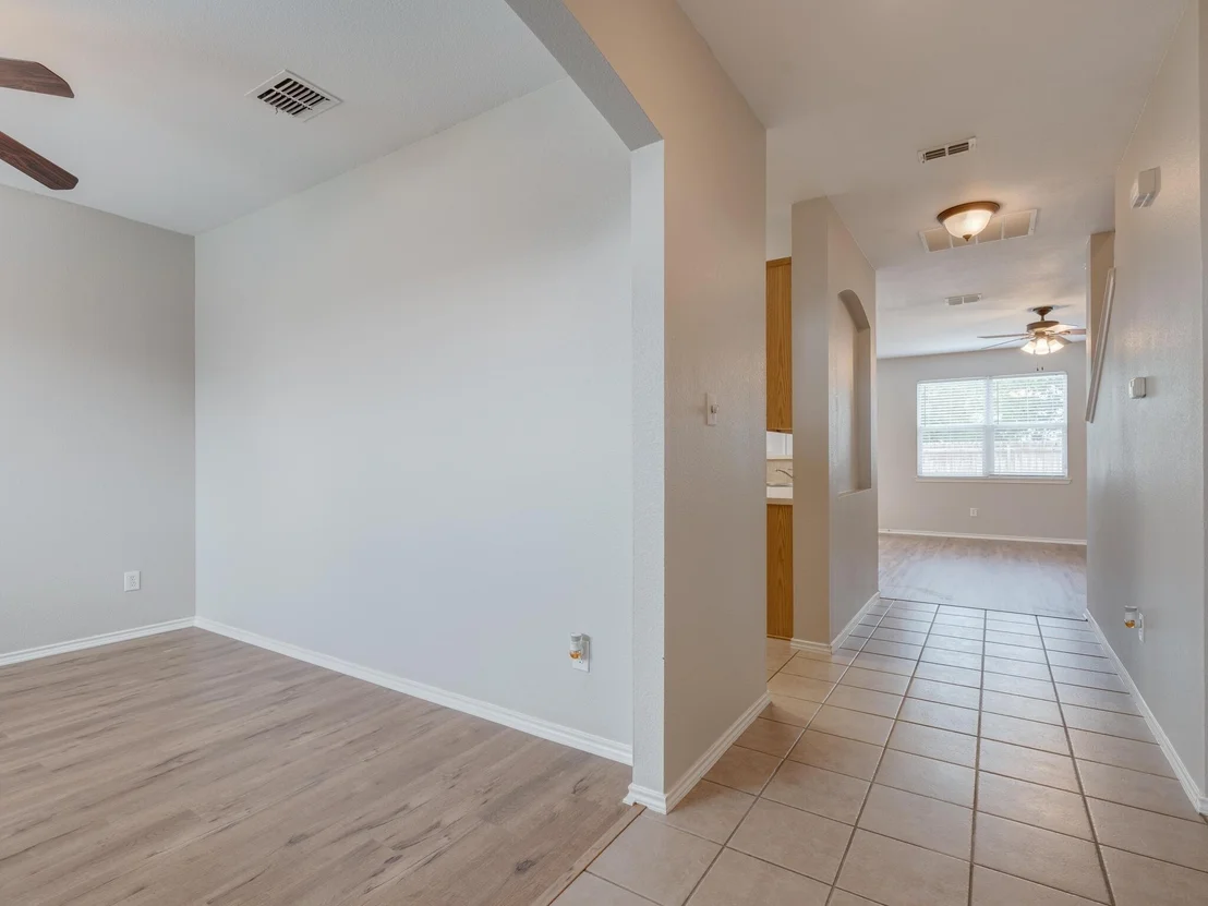Photo of 4629 Indian Rock Drive