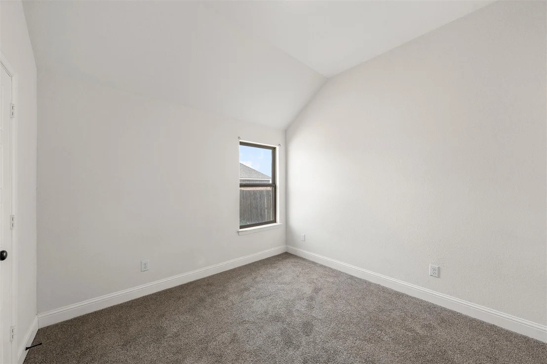 Photo of 336 Oak Meadow Trail