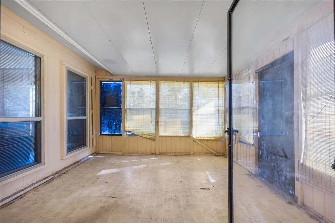 Photo of 207 Grass Knoll Drive