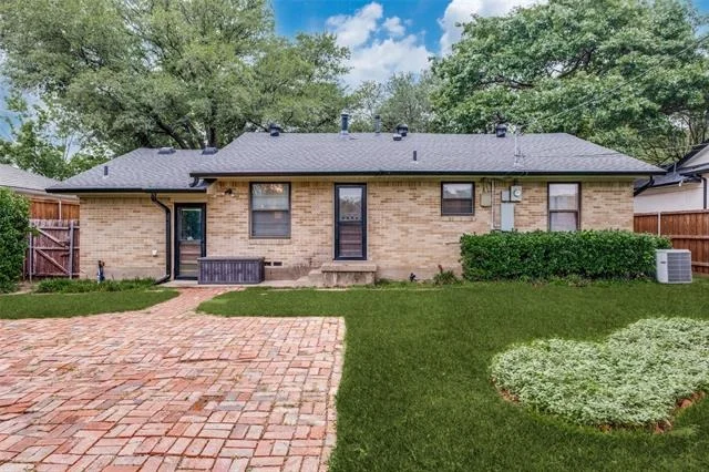 Photo of 615 Lockwood Drive