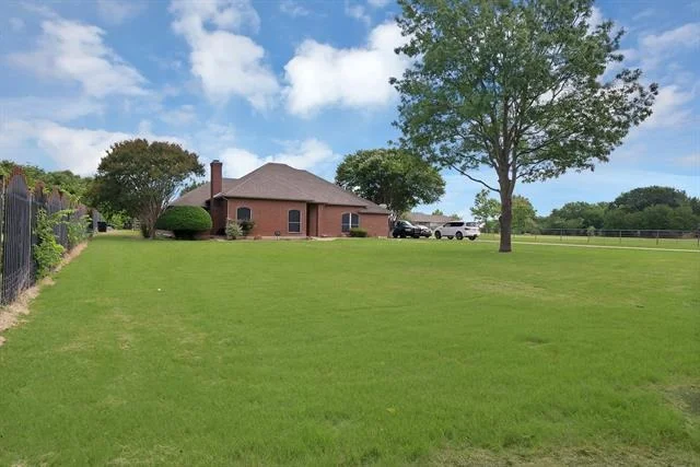 Photo of 307 Johnson Lane