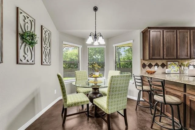 Photo of 814 Springdale Circle