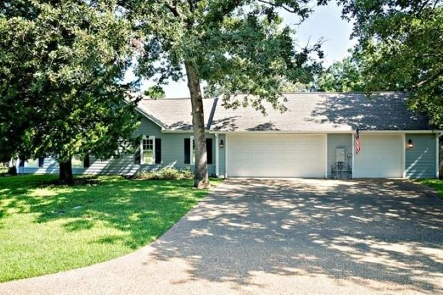 Photo of 3699 Sabine Street